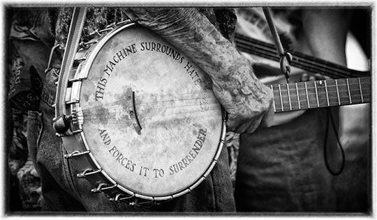 Joe DiMaggios Pete Seeger Page